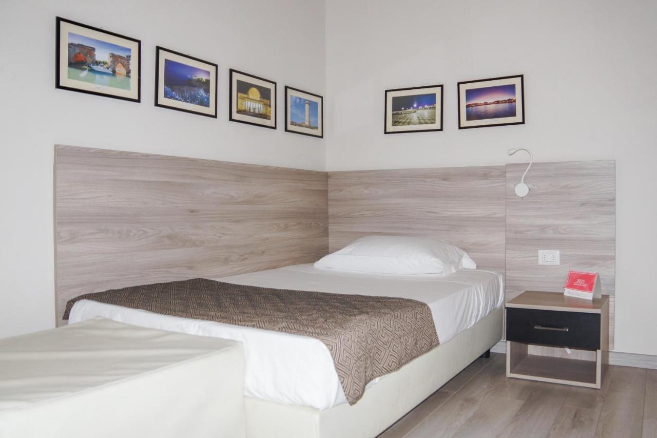 Hotel Citta' Livorno Esterno foto