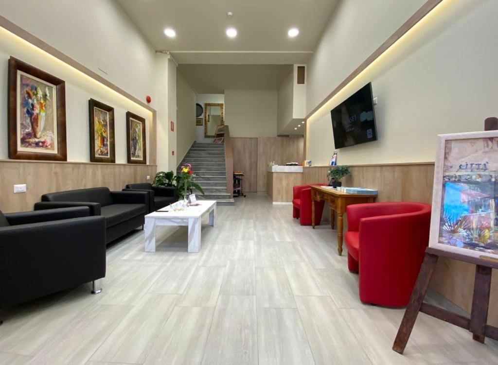 Hotel Citta' Livorno Esterno foto